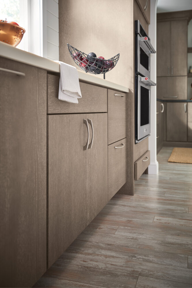 Kitchen using Quartersawn Oak